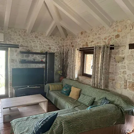 Ferienhaus Constantis Kalamákion
